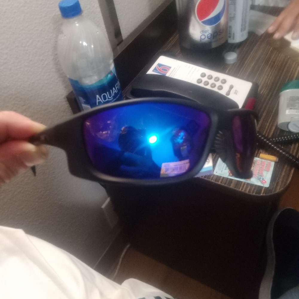 One by optic nerve castline (Sunglasses)